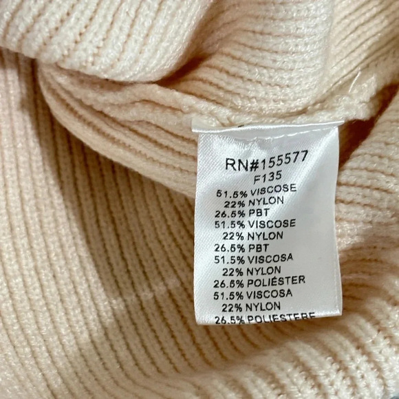 Miracle Sweater NWT - Picture 3 of 4